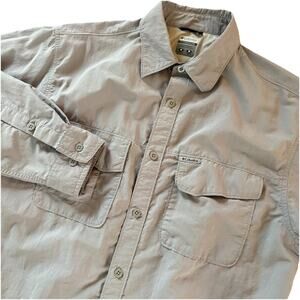 Columbia Titanium Men’s Gray Button Down Long Sleeve Shirt Medium Outdoor Hike